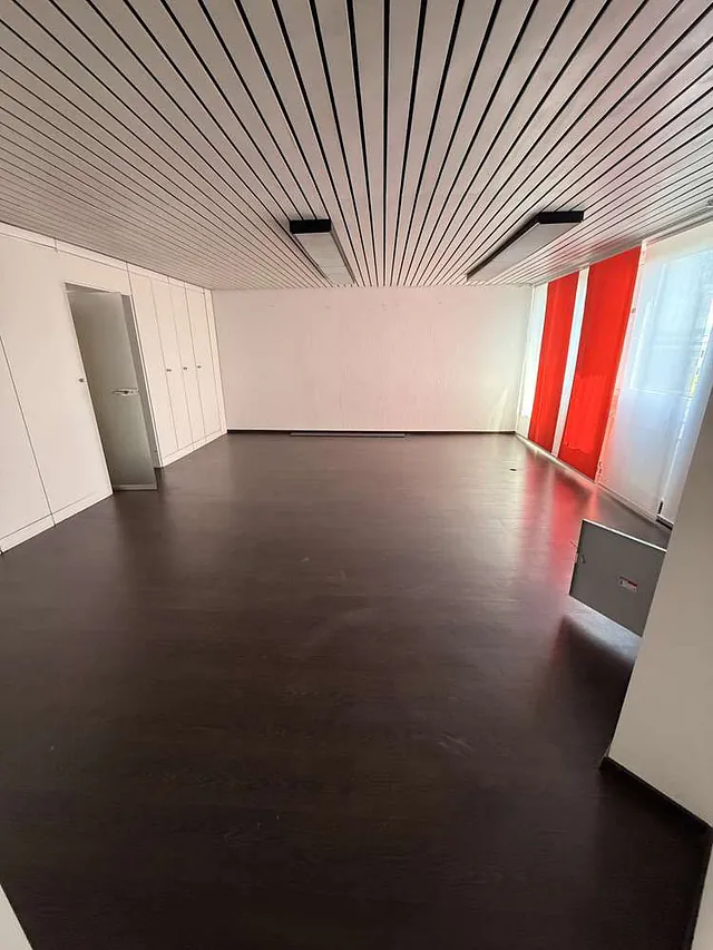 Sehr schöne Gewerberäume, individuell nutzbar