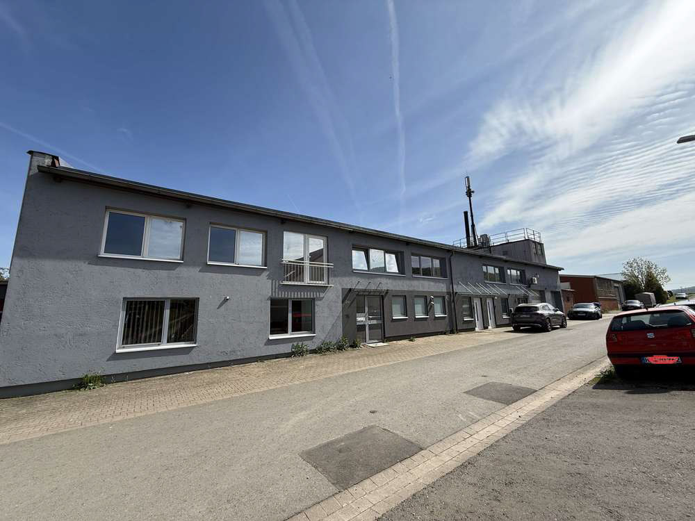 Gewerbefläche mit schicker Einliegerwohnung