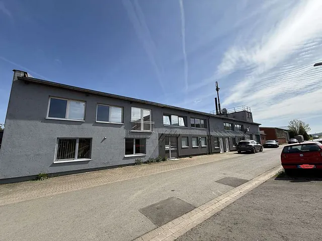 Gewerbefläche mit schicker Einliegerwohnung
