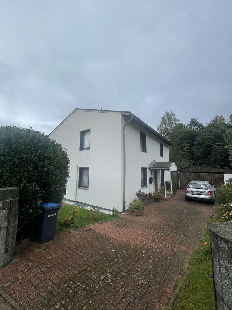 1-2 Familienhaus in grandioser Lage